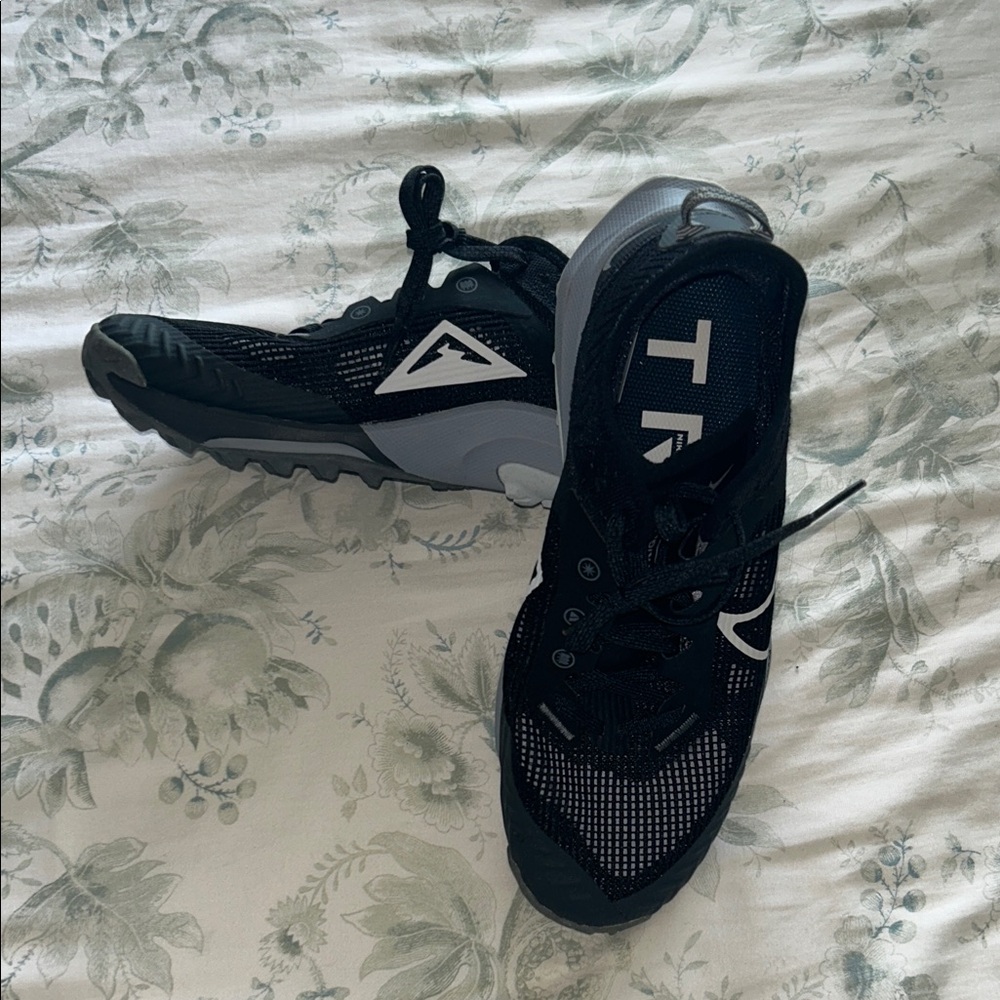 Nike Trail shoes, size 8